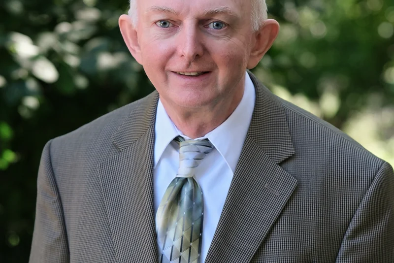 Tom Corbett headshot