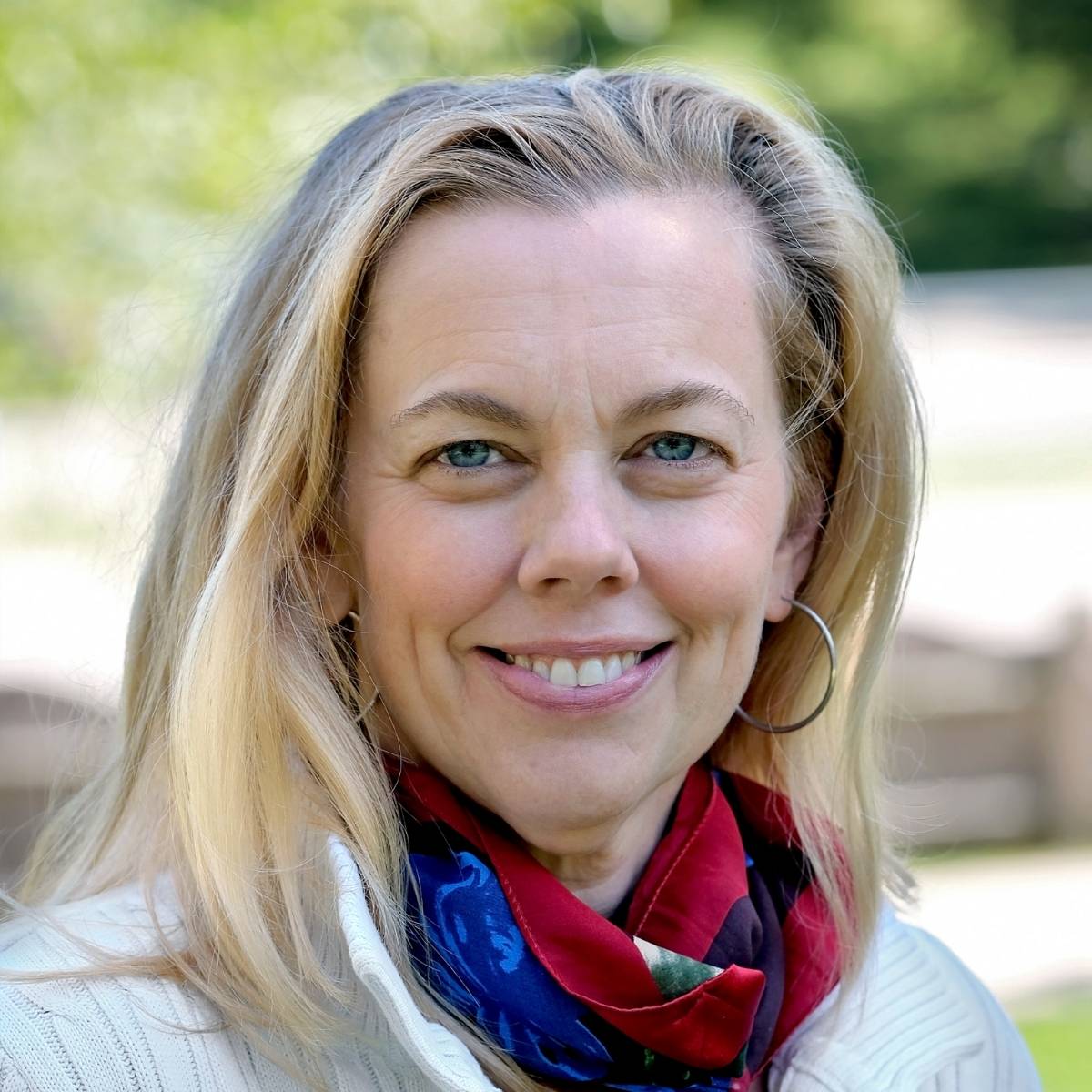 michelle paton headshot